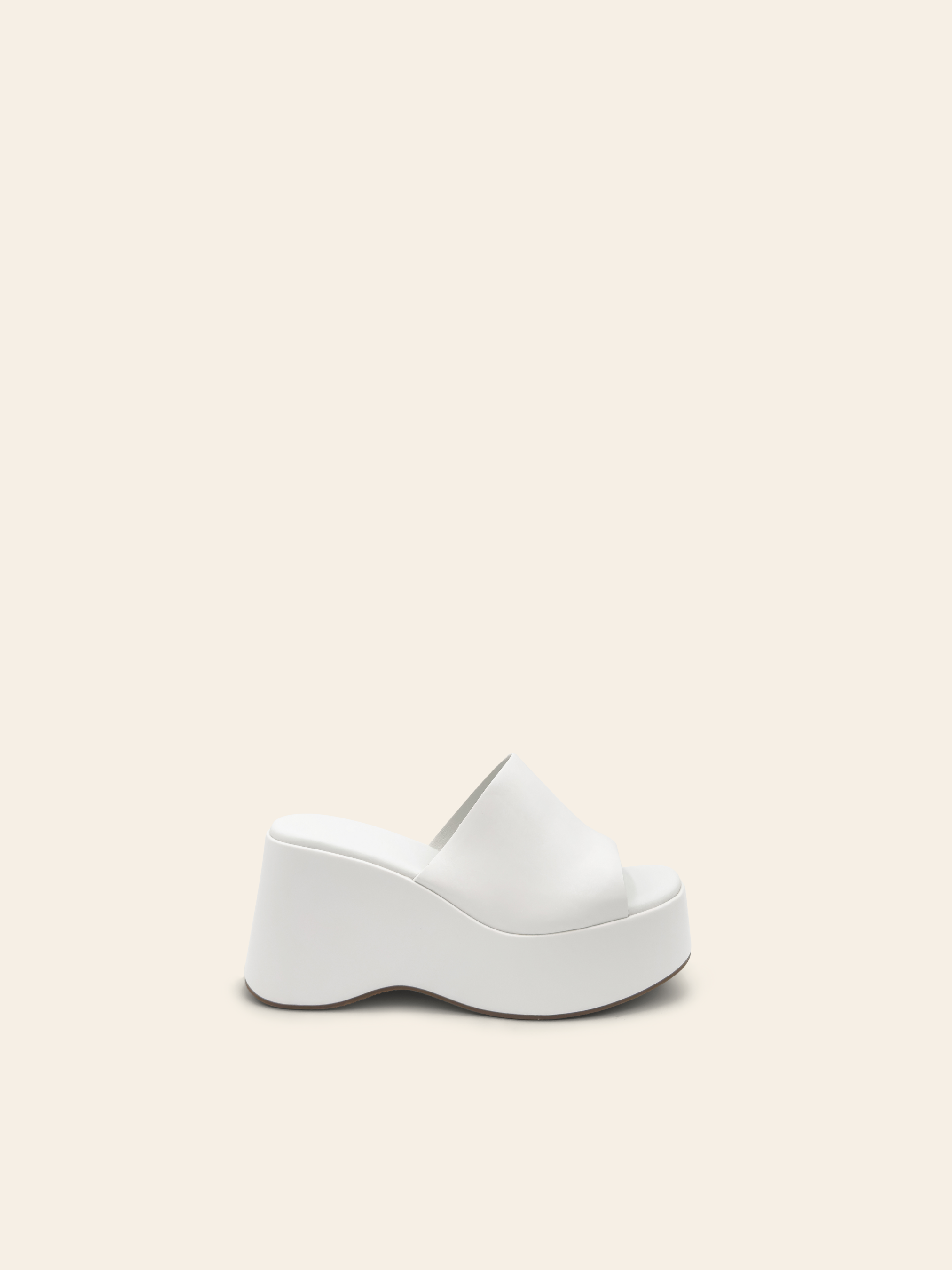 PRISCA - Mules compensées blanches à bout rond ouvert - Mode Femme | Cassy