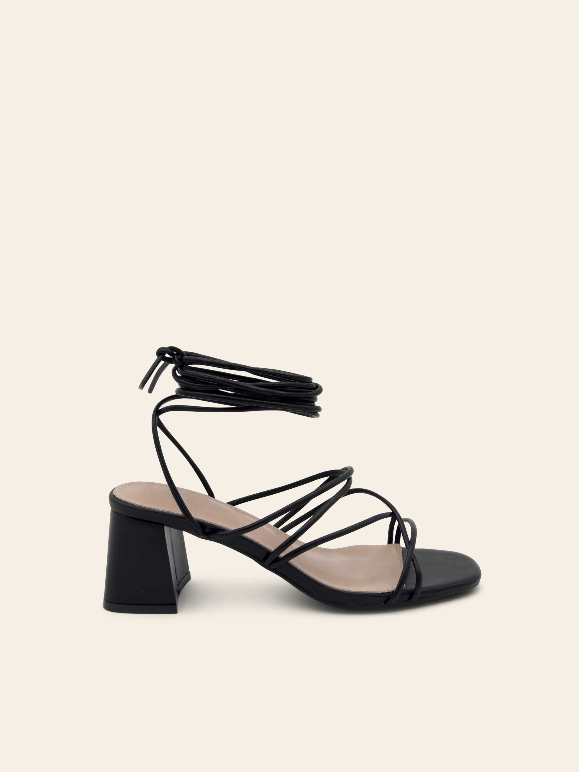 KAYLEE - Sandales noires à lacets et petits talons - Mode Femme | Cassy