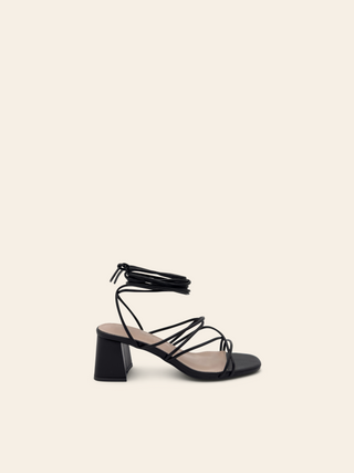 KAYLEE - Sandales noires à lacets et petits talons - Mode Femme | Cassy