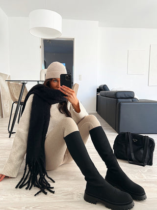 Bottes style chaussette noires en maille à semelle chunky - Mode Femme | Cassy