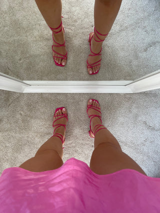 Sandales roses à brides et talon carré - Mode Femme | Cassy